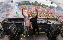 Alesso és Martin Garrix közös b2b szettel az Ultra Music Festivalon 2026-ban