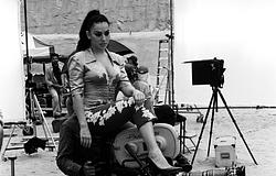 Charli XCX új klippel jelentkezett: Vincent Cassel a Camera főszereplője