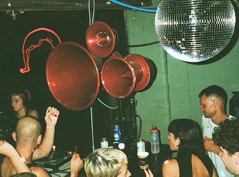 A sheffieldi Gut Level közösségi tulajdonba mentené meg otthonát