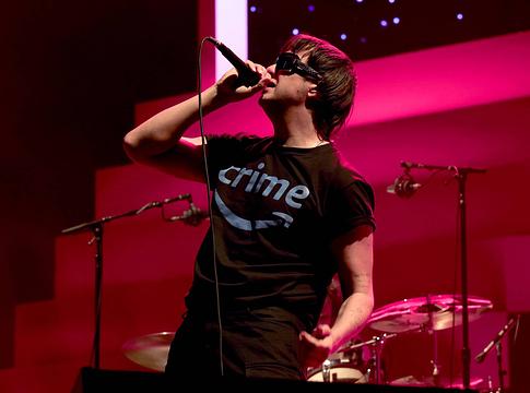 The Strokes 15 év után visszatért a Coachellára – Julian Casablancas finoman odaszúrt Jeff Bezosnak