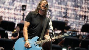 Dave Grohl: sör, whiskey – és semmi bemelegítés? Így őrzi a hangját
