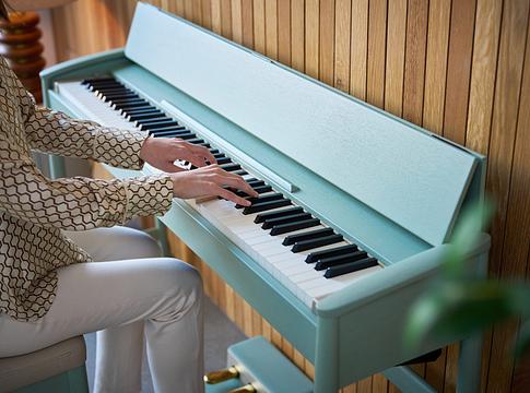 A Roland új KIYOLA zongorái a hangzást és a formát egyesítik