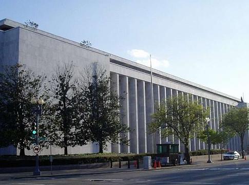 Hét hónapja húzódik a vita a Szerzői Jogok Hivatalának vezetéséről