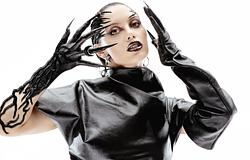 Sara Landry stúdióba vonul: készül a második album