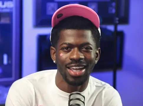 Lil Nas X botrány Los Angelesben: négy vádpontban vallotta magát ártatlannak