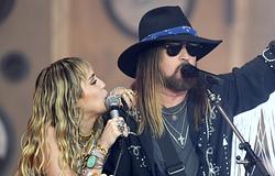 „Csak Miley” – Billy Ray Cyrus támogatja lánya új művésznevét