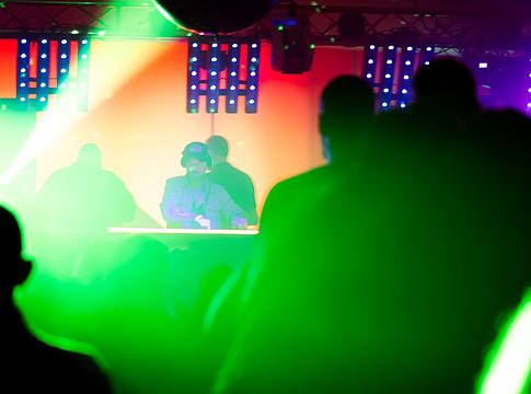 36 év techno: a kölni Das Warehouse a közönség történeteit gyűjti