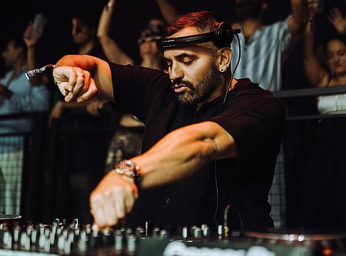 CENKK új kettőssel erősít: klubenergia és kísérletezés a Moodyverse-nél