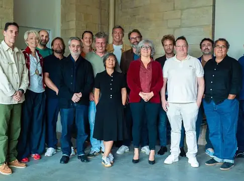 Újrarendezi globális vezetését a Warner Music Group