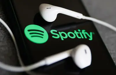 75 millió dalt törölt a Spotify: az AI által gyártott spam ellen lépett a platform