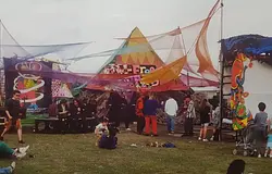 ’90s rave-film, a Free Party: A Folk History hamarosan streamelhető, új felvételekkel