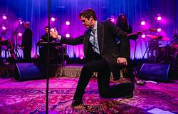 Brandon Flowers Bristolban bemutatta új dalát és feldolgozta a The Coral klasszikusát