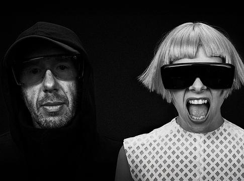 TOMORA: megjelent a Come Closer, a közös bemutatkozó album