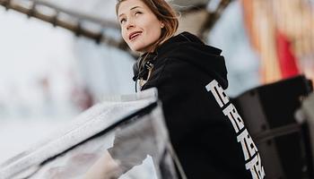 Charlotte de Witte bejelentette Amor című EP-jét a KNTXT-n