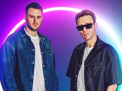 W&W újraírta a nyár slágerét – itt a 2025-ös 'Bailando' feldolgozás