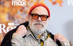 Michael Stipe új spoken word dallal vezeti fel első szólóalbumát