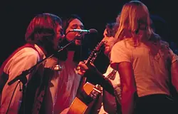 MusicBird bevásárol: Dougie Thomson (Supertramp) jogdíjrésze, Seeker Musicnál a Nu Shooz-katalógus