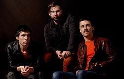 The Cribs: nyers kezdetek és tudatos irányváltás a Gordon Raphael Sessions EP-n