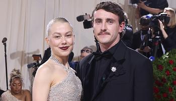 A rajongók szerint a The Governor’s Waltz Phoebe Bridgers és Paul Mescal múltjára céloz