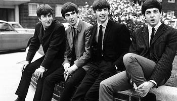 Beatles-emlékroncs a kohóban végezhet Liverpoolban