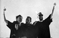 A Swedish House Mafia és Lykke Li közösen adta ki a Happiness Is So Sad című új dalt