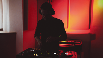 Ki vagy, ha abbahagyod a play nyomogatását DJ-ként vagy producerként?