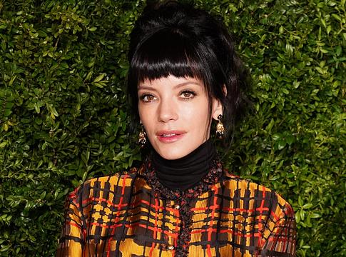 Lily Allen új párkapcsolatban, sikeres albummal tér vissza
