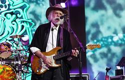 Bob Weir utolsó fellépésével búcsúznak a rajongók