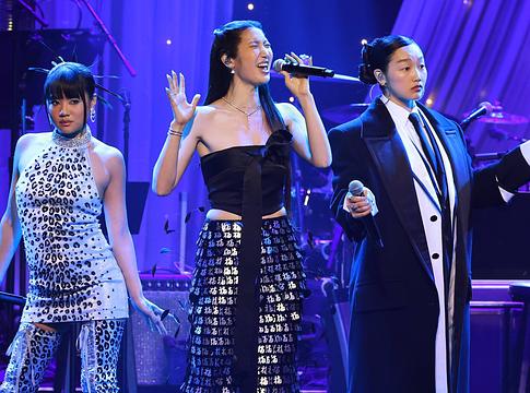 K-pop sztárok a BRIT Awards színpadán: a KPop Demon Hunters énekesei Manchesterben lépnek fel