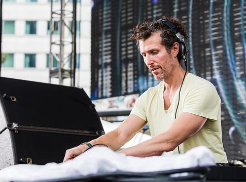 Josh Wink visszatér a ’90-es évek hangzásához a “607 Sessions” sorozattal