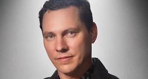 Tiesto fellép a Gízai piramisoknál – történelmi pillanat a zenei világban