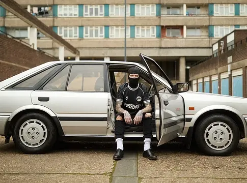 The Prodigy limitált futballmez Hummellel, júniusi szállítással