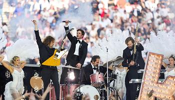 The Killers berobbant a budapesti BL-döntő nyitóshow-ján