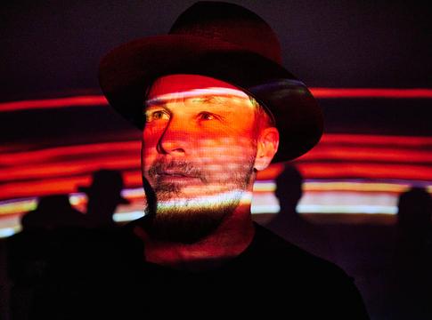 Jeff Ament eddig nem látott Pearl Jam-fotókkal jelentkezik
