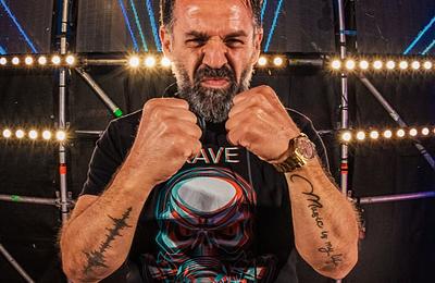 „Steril show” vagy valódi pillanat? DJ Quicksilver újra nekiment a pre-recorded szetteknek