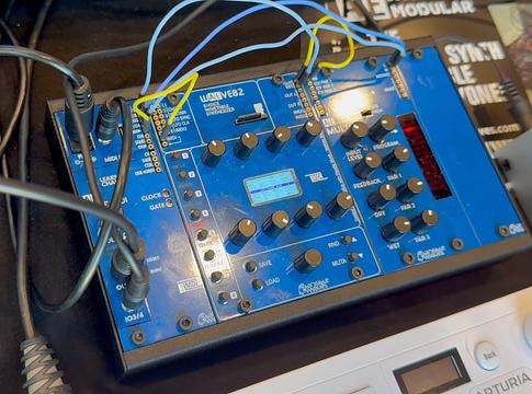PPG-vonal AE Modularban: itt a Tangible Waves WAEVE82, 8 szólamú wavetable poliszintetizátor