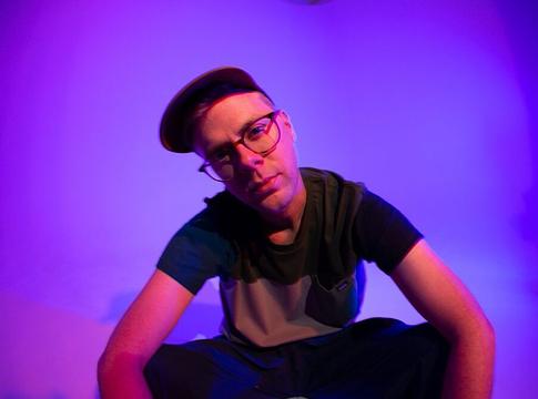 Sound of Fractures a rajongók emlékeiből építi fel új albumát, a Scenes-t