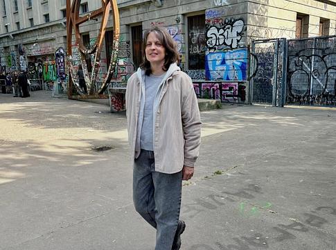 Kilenc év után új albummal tér vissza Chloé