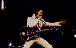 Elvis újra a vásznon: érkezik az EPiC koncertfilm