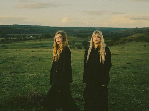 First Aid Kit: régi ritkaságok és új dalok jönnek a 2027-es turnén