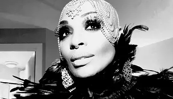 Janice Robinson újragondolja és újra kiadja a Dreamer-t