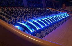 Bemutatkozott a REDD Mixing System: az EMI legendás konzolja új korszakban