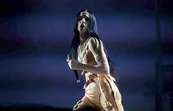 Poppy 2026-ban világturnéra indul – érkezik Budapestre is!