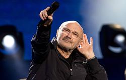 Phil Collins három éve nem iszik: „Közel voltam a halálhoz”