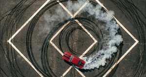 Devault visszatért az Experts Onlyhoz a „Can’t Wait No More”-ral