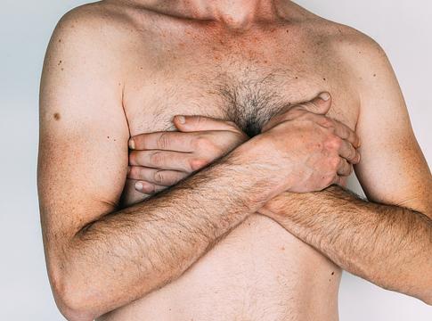 10 gyógyszer, ami férfimell-növekedést okozhat