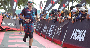 Eddy Palermo 50 km-t fut, közben élőben DJ-zik a The Underline-on
