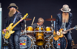 A ZZ Top két koncertet is lemondott, a zenekar egyelőre nem árulta el az okát