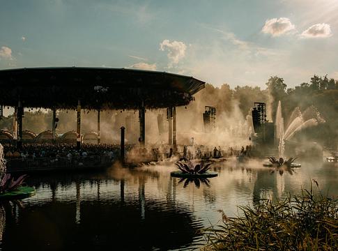 Teljesen új Crystal Garden érkezik a Tomorrowlanden 2026-ban