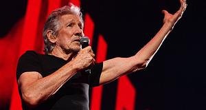 Roger Waters kilencperces, arab–angol Comfortably Numb-változatot adott ki Mona Miarival